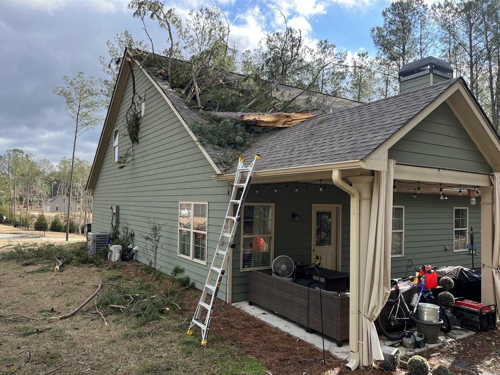 residential roof repairs in Atlanta
