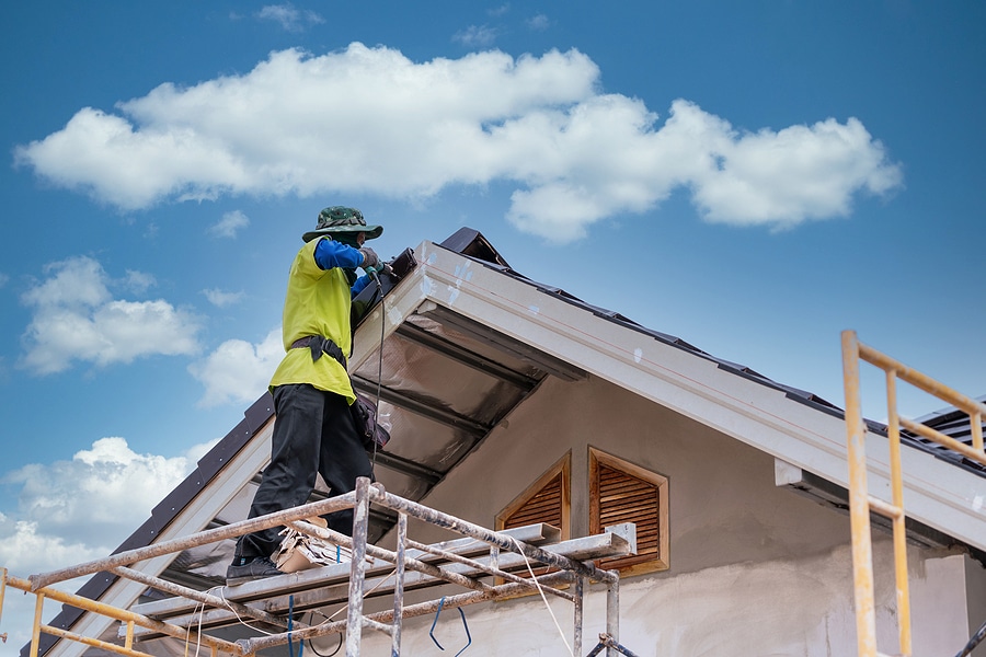 How to Minimize Downtime During a Commercial Roofing Project